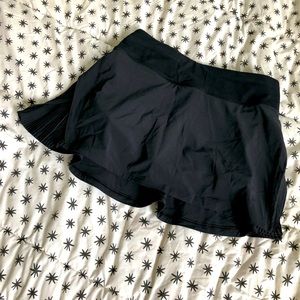 Lululemon skirt NWOT